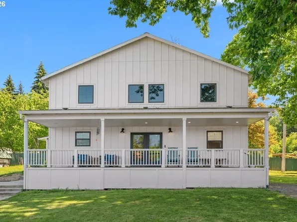 15900 SE Royer Rd, Damascus, OR 97089