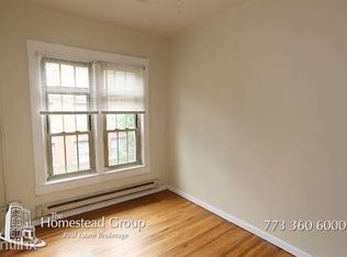 626 1/2 W Barry Ave APT 1N, Chicago, IL 60657