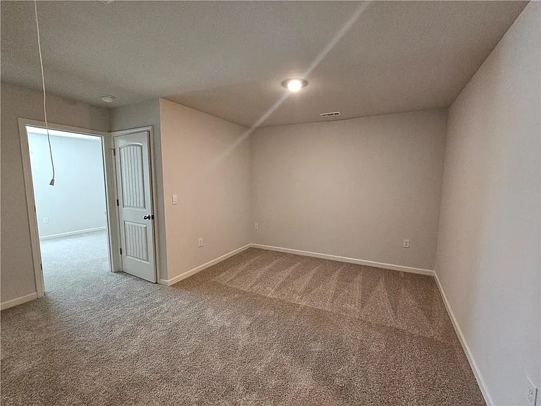 27 Berryville Dr — Photo 25