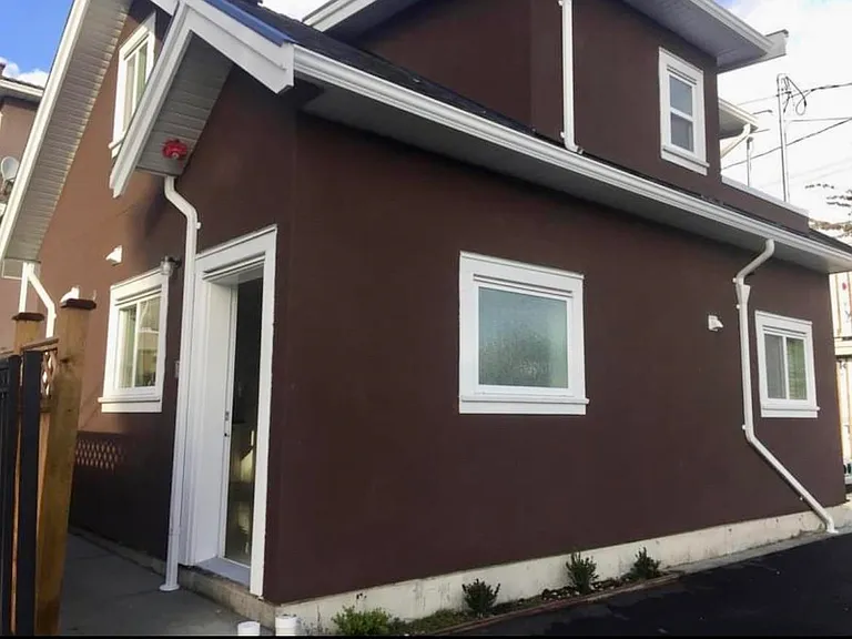 1400 E 61st Ave — Photo 1