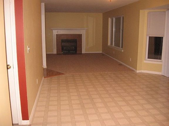 3rd image of 7718 Greene Farm