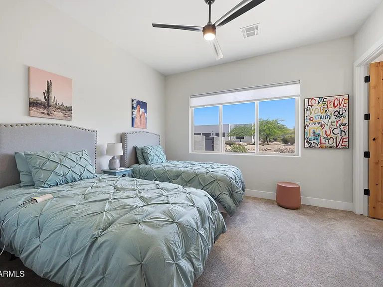 6896 E Lomas Verdes Dr — Photo 29