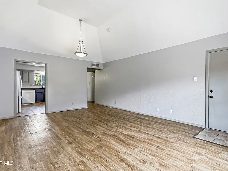 4433 N Stanton St #A501 — Photo 44