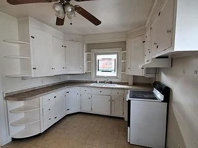 435 Thacher St, Attleboro, MA, 02703