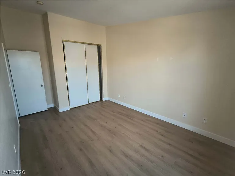5323 Hanging Tree Ln — Photo 23