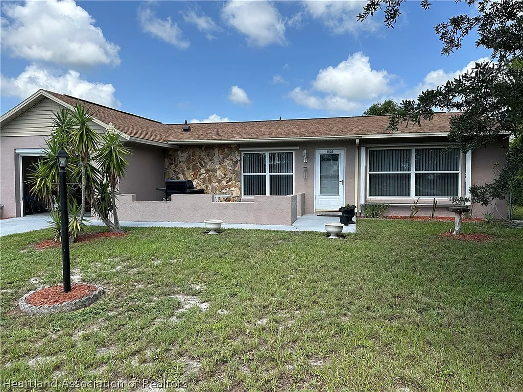 2 bed, 2.0 bath, 1543 sqft, $1,395 — Photo 1