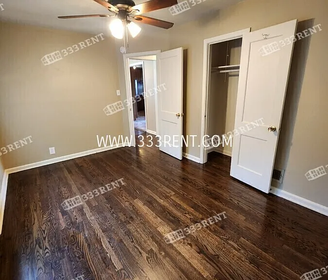 8411 Marty St — Photo 10
