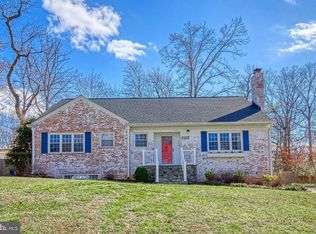 3113 Shadeland Dr, Falls Church, VA 22044