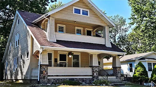 132 Crescent Dr #D Photo 1