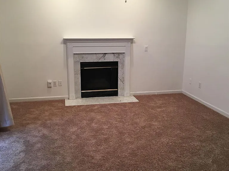 111 Sumner Meadows Ln — Photo 3