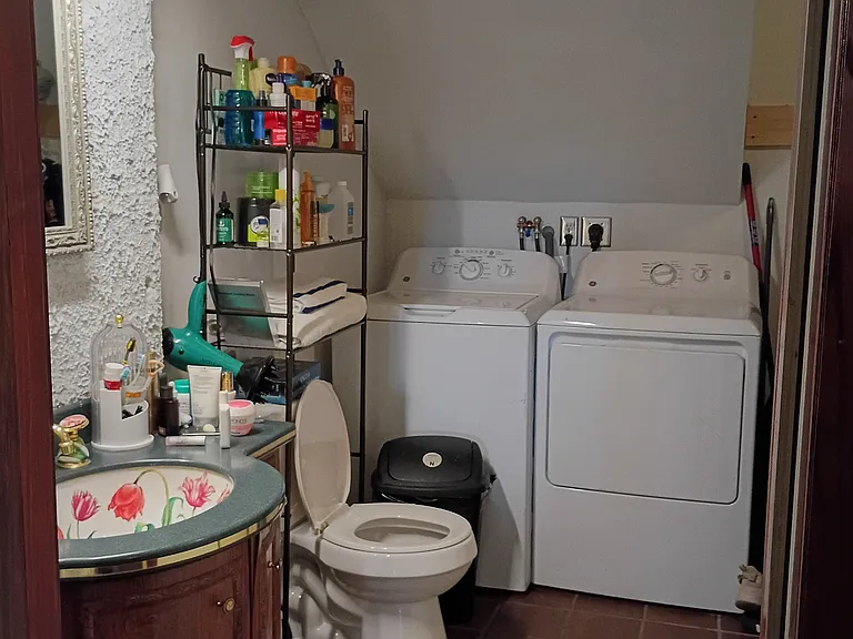 1 Rowhouse Ln #1REAR — Photo 7