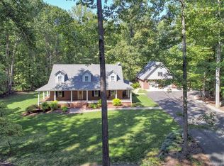 6010 Old Buckingham Rd, Powhatan, VA 23139