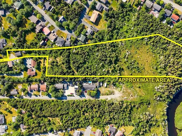 21A Chamberlains Road, Conception Bay South, NL A1W4H5