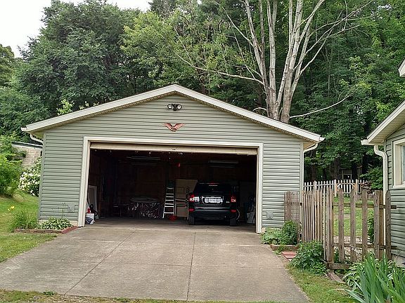 2+ car garage