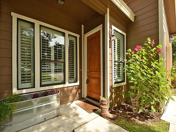 2nd image of 4608 Windy Brook Dr #B