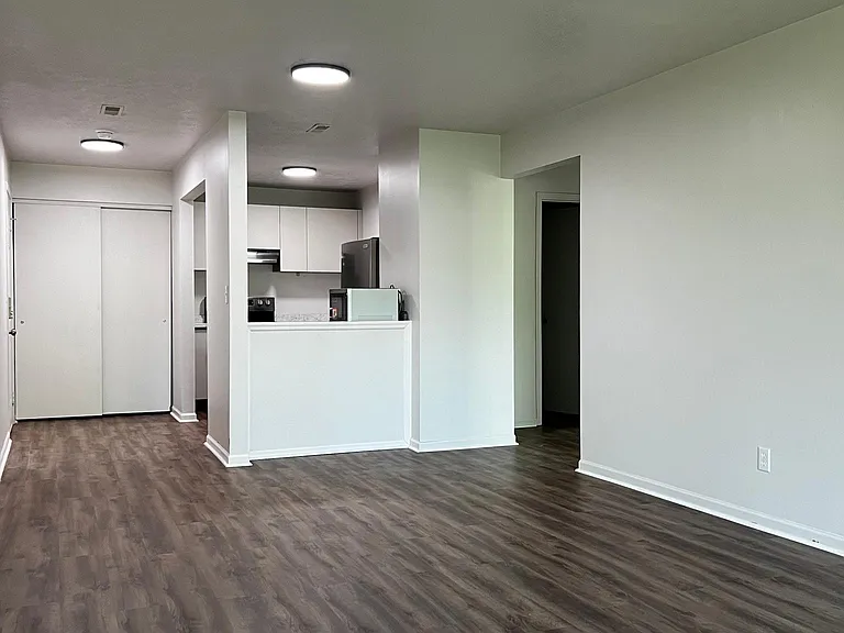 270 Mar Kim Dr #7 — Photo 2