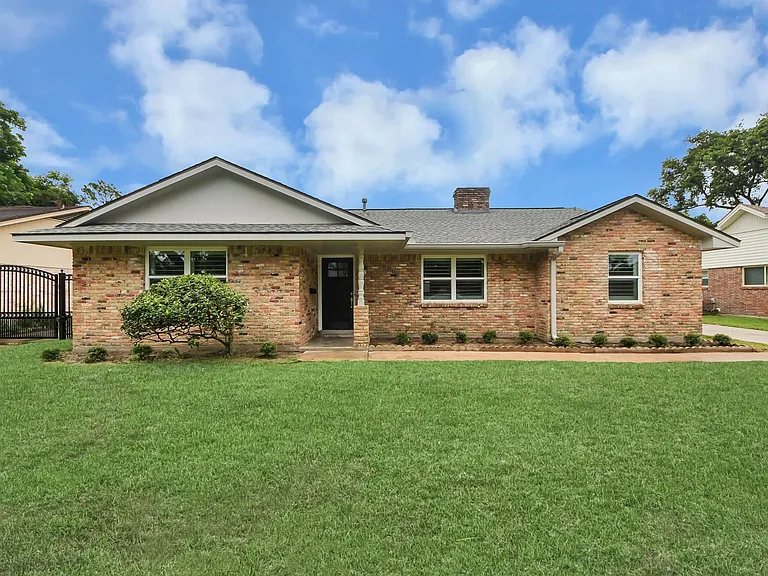 8007 Rowan Ln — Photo 33