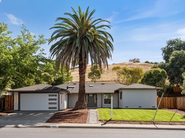 3613 Perada Dr, Walnut Creek, CA 94598