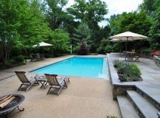 1230 Colvin Meadows Ln, Great Falls, VA 22066