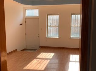 526 N 12th St, Philadelphia, PA 19123