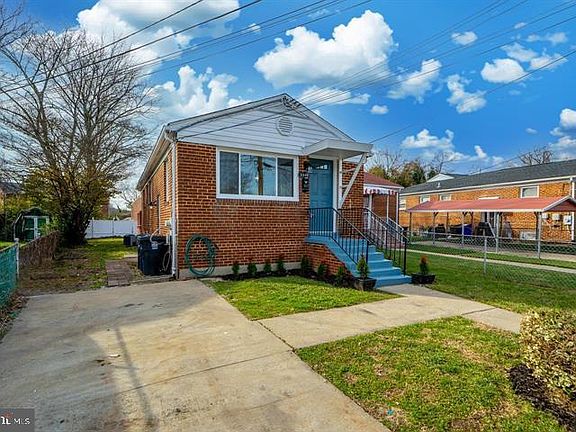 2nd image of 3517 Chadwick Ct
