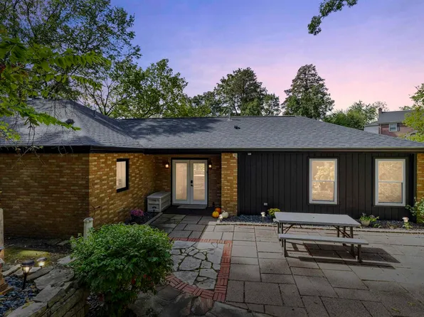 123 Fernwood Ave, Davenport, IA 52803