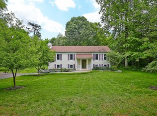 11511 Bradley Forest Rd, Manassas, VA 20112