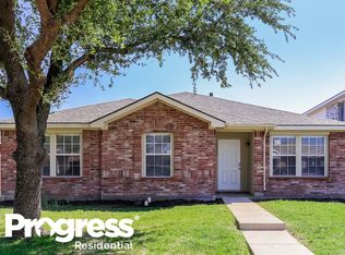 2432 Marimont Ln, Lancaster, TX 75134