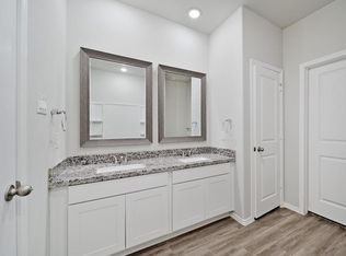 16502 Piper Ln, Montgomery, TX 77316