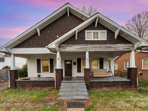 238 Academy Ave NW #27, Concord, NC 28025