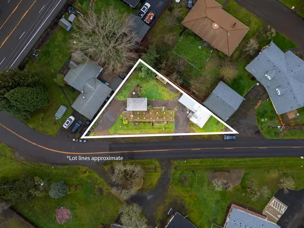 34065 McFarland Rd, Tangent, OR 97389