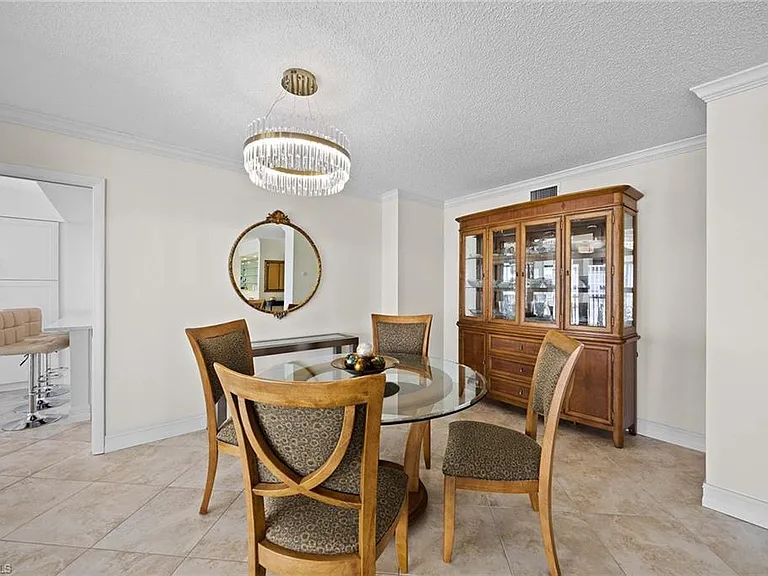 4401 Gulf Shore Blvd N #C-804 — Photo 31