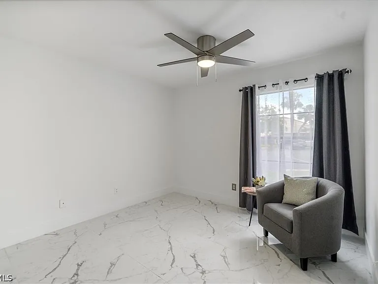 1212 SE 6th Ter #83 — Photo 23