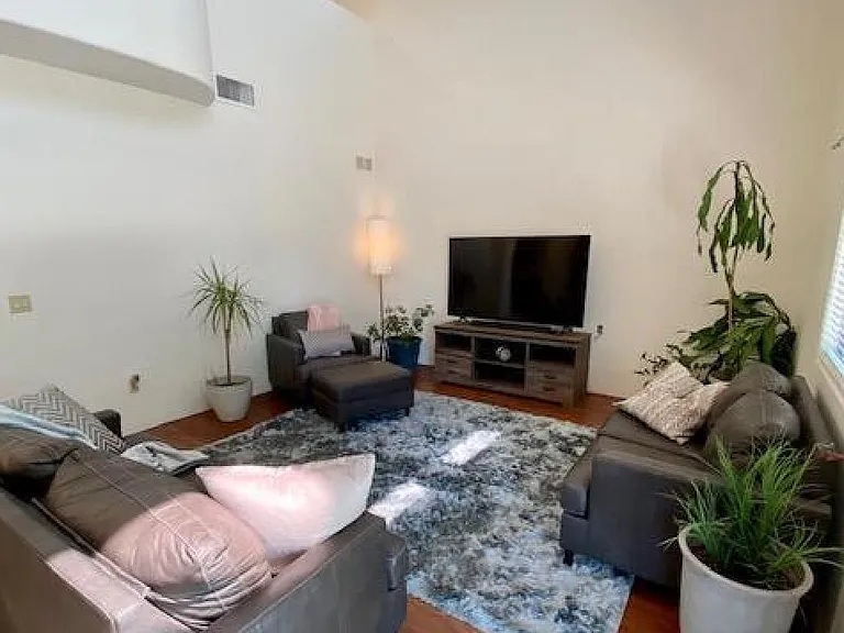 853 W Calle Estrella De Noche — Photo 10
