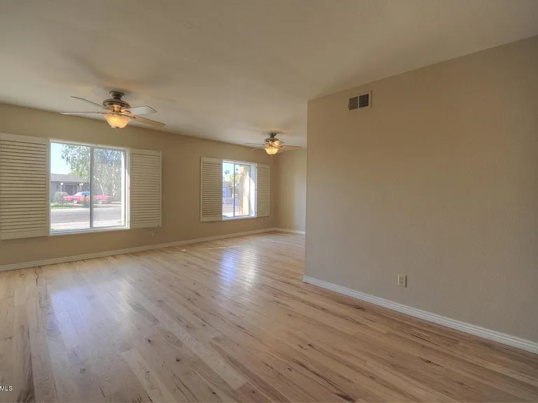 6548 E Presidio Rd — Photo 5