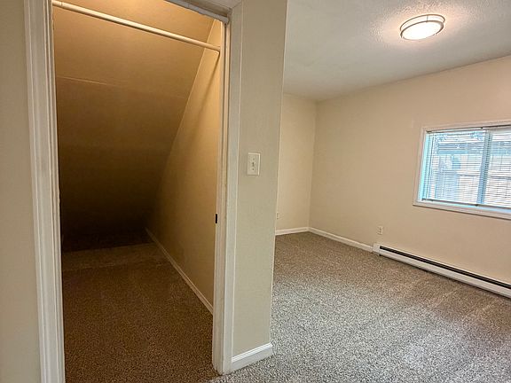 4th image of 527 SW Idaho St
