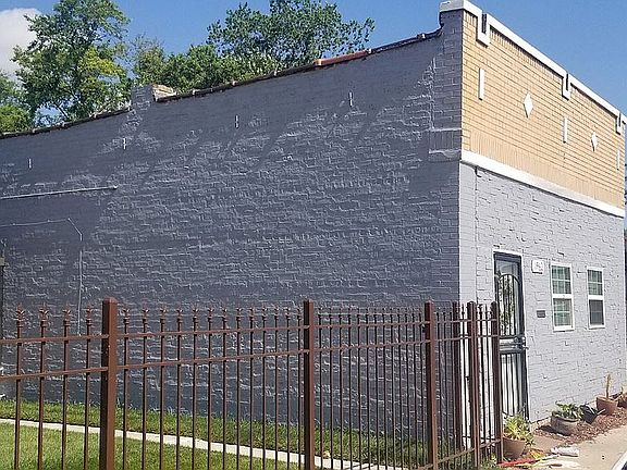 2nd image of 11462 S Vincennes Ave