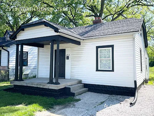 2919 N Denny St Photo 1