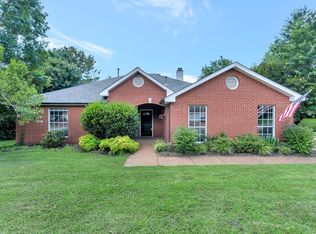 2910 Churchill Ln, Thompsons Station, TN 37179
