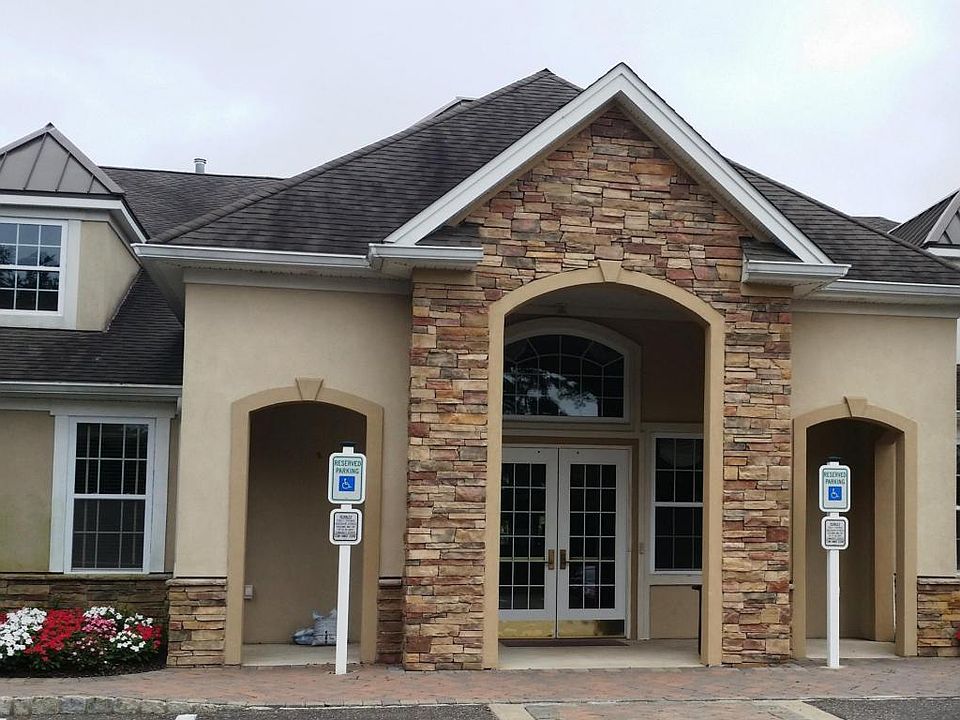 1st image of 617 Sophee Ln #1000