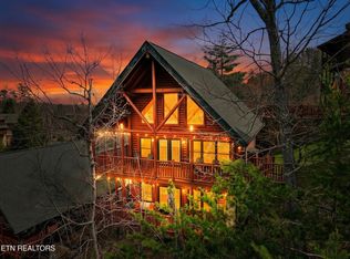 1723 Summit View Way, Sevierville, TN 37862