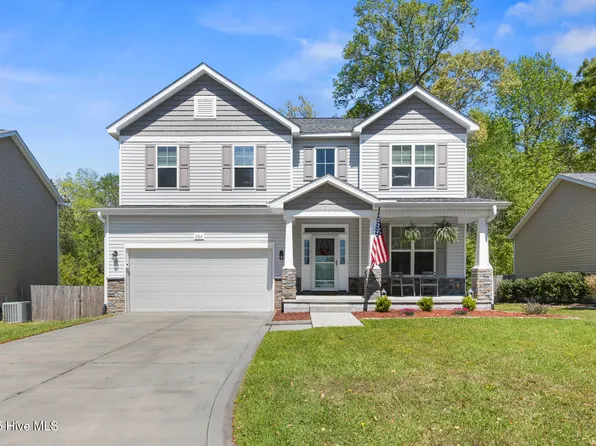 204 Peggys Trace, Sneads Ferry, NC 28460