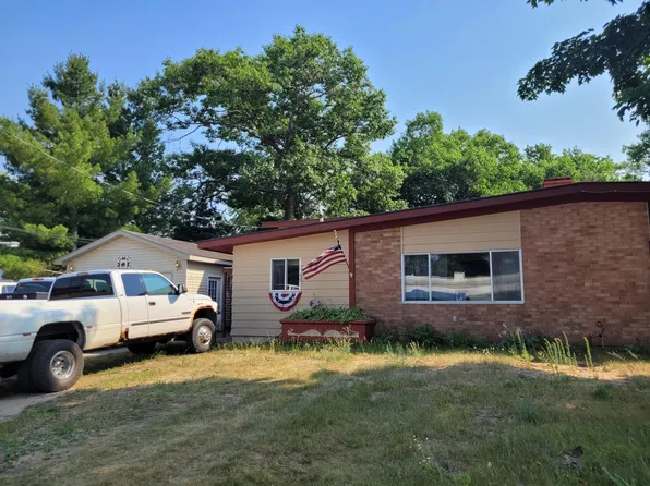63 Partridge Dr, Kincheloe, MI 49788
