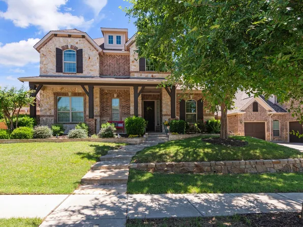 9832 Broiles Ln, Fort Worth, TX 76244