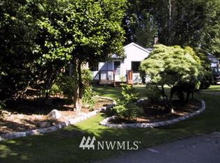 2165 NW Woodland Dr, Bremerton, WA 98312