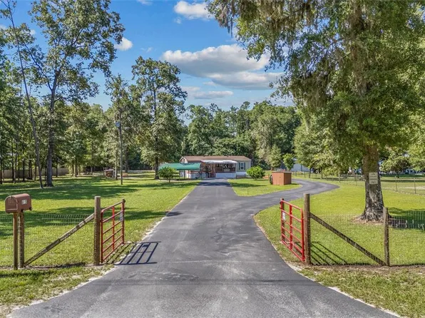 590 SW Utah St, Fort White, FL 32038