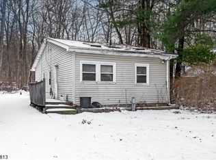 46 Wildwood Rd, Jefferson Twp., NJ 07438