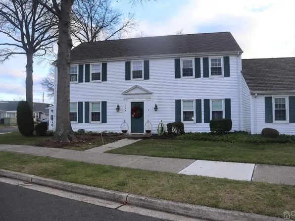 113 N Gloucester Way #N, Monroe Township, NJ 08831
