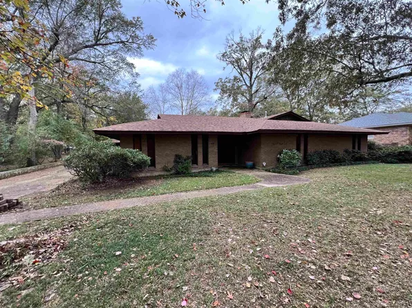 3210 S Oak St, Pine Bluff, AR 71603