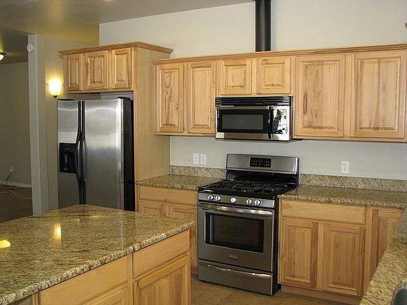 4th image of 2948 Margaret Dr